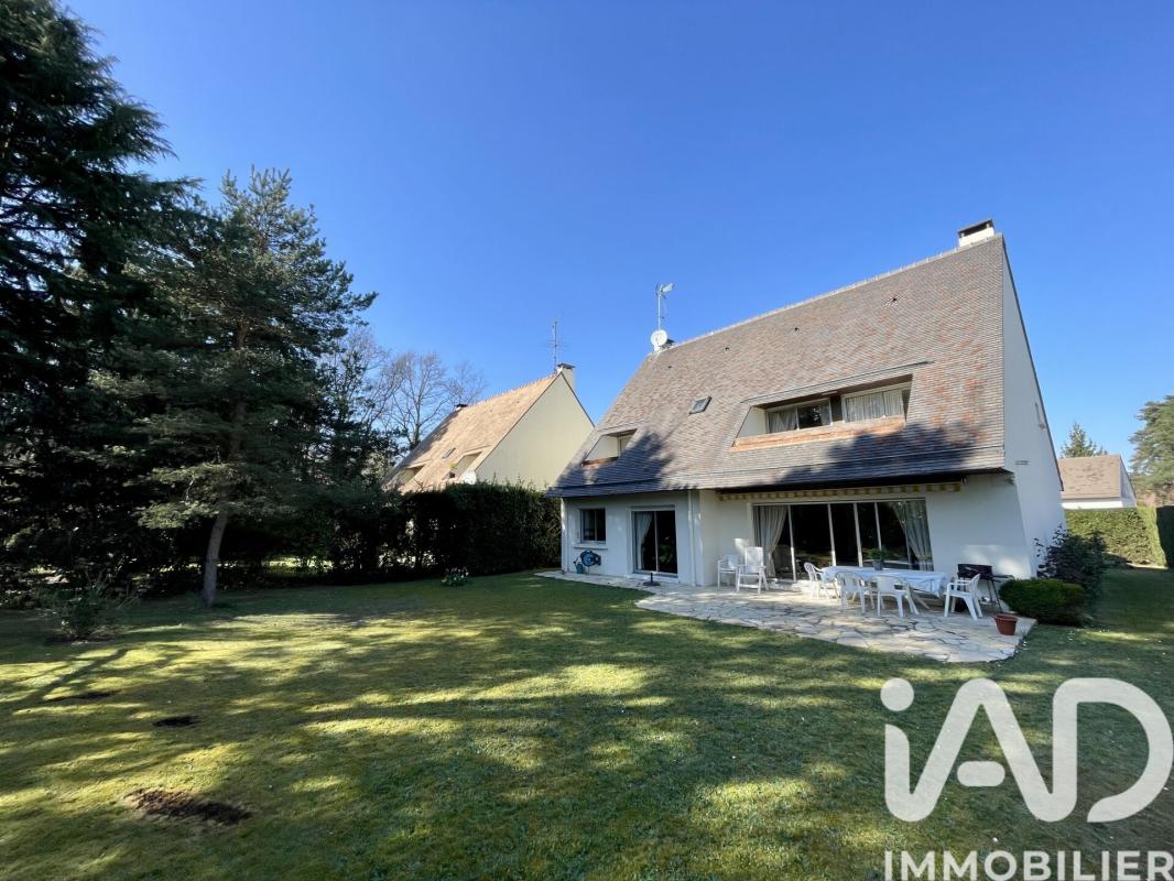 Maison 7 Pièce(s) Verneuil-sur-Seine