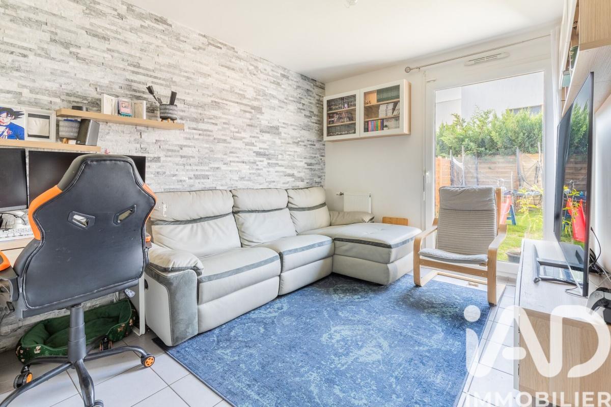 Maison traditionnelle 5 Pièce(s) Fleury-Mérogis