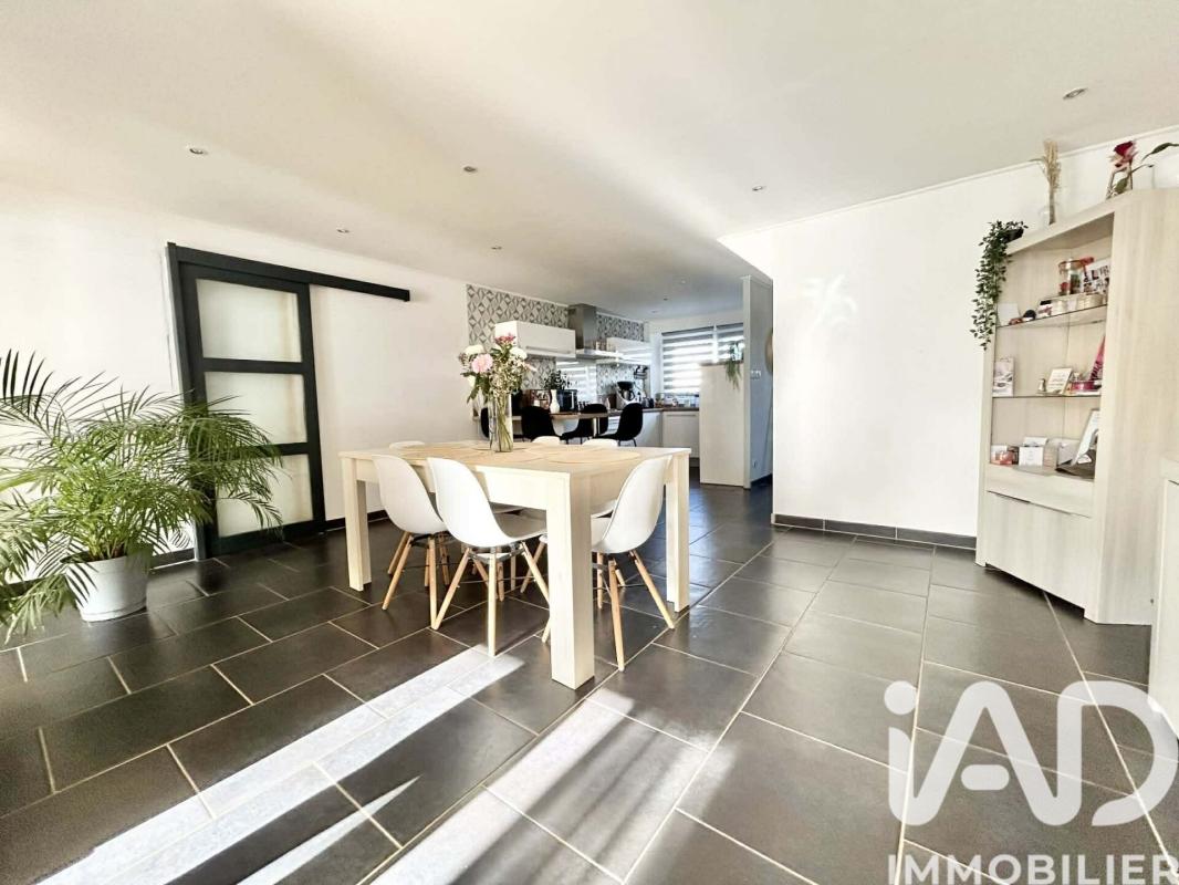 Maison 7 Pièce(s) Lumbres