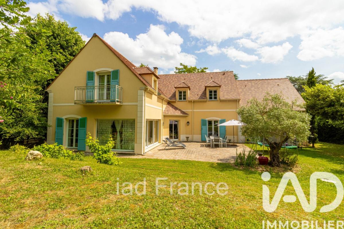 Demeure 9 Pièce(s) Orgeval