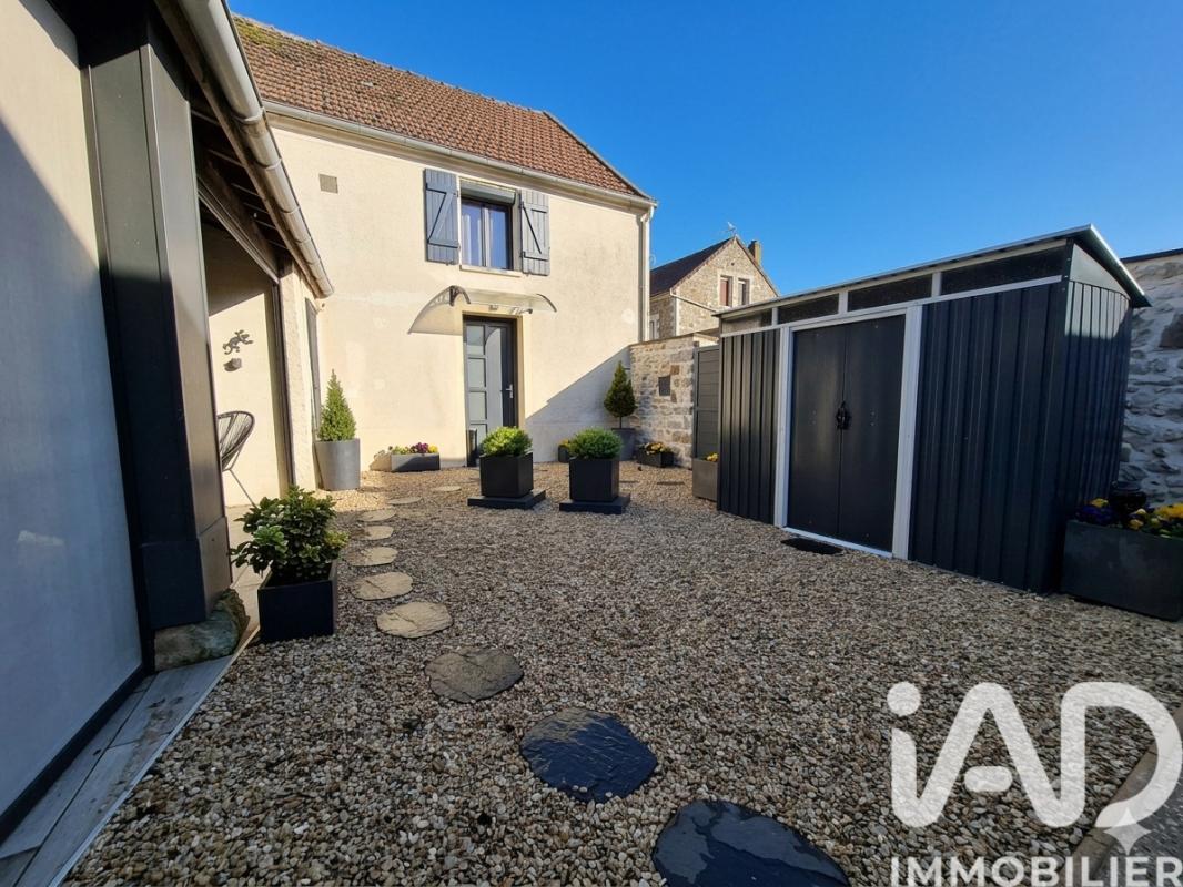 Maison 3 Pièce(s) Neuilly-Saint-Front