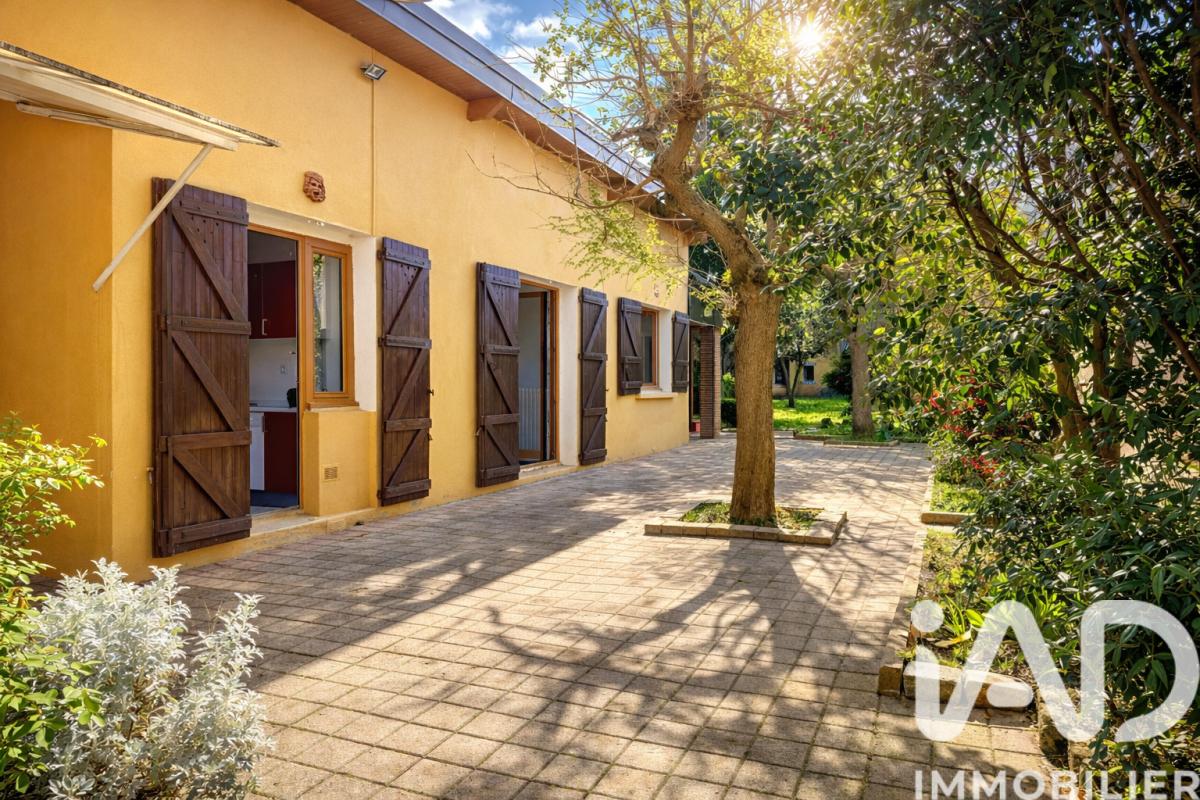 Maison 7 Pièce(s) Lyon 3eme Arrondissement