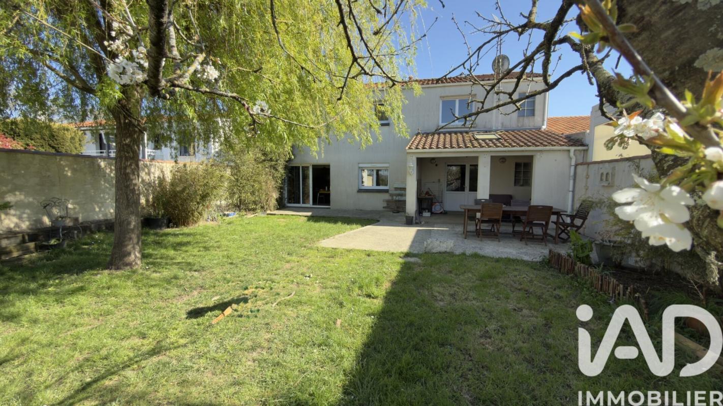 Maison 6 Pièce(s) Esnandes