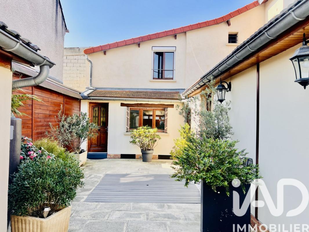 Maison de ville 6 Pièce(s) Stains