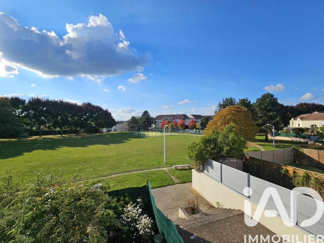 Appartement 3 Pièce(s) Moissy-Cramayel