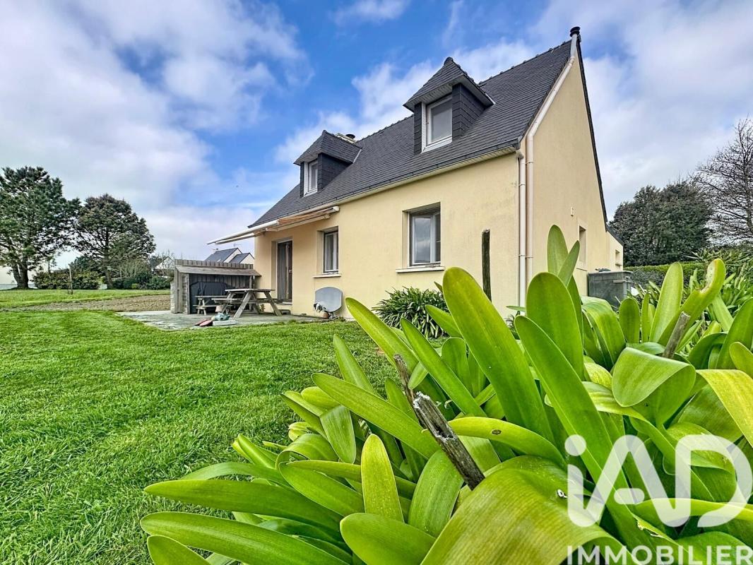 Maison 5 Pièce(s) Plogoff