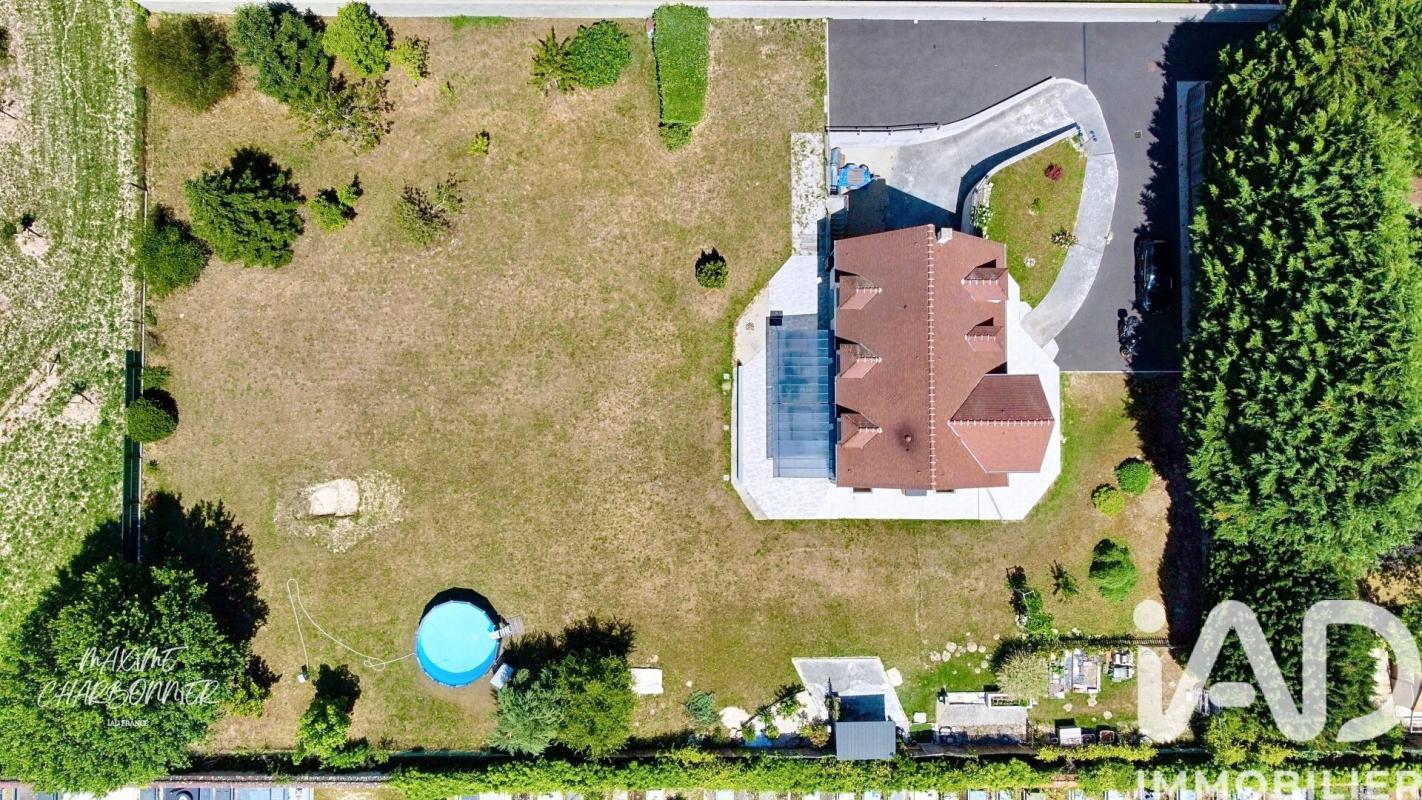 Maison 8 Pièce(s) Barbizon