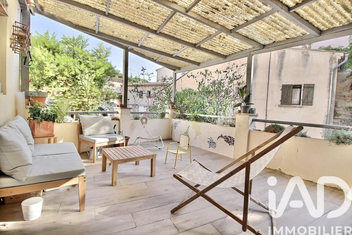 Maison de ville 4 Pièce(s) Ceyreste