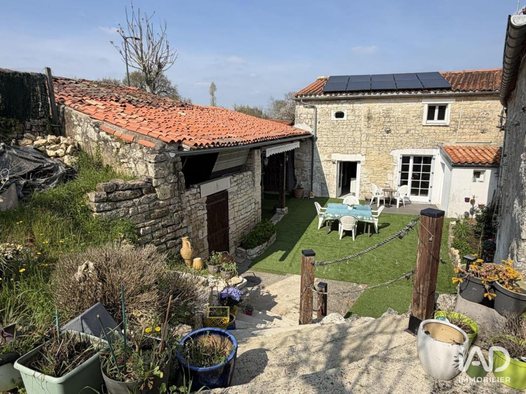 Maison 3 Pièce(s) Longèves