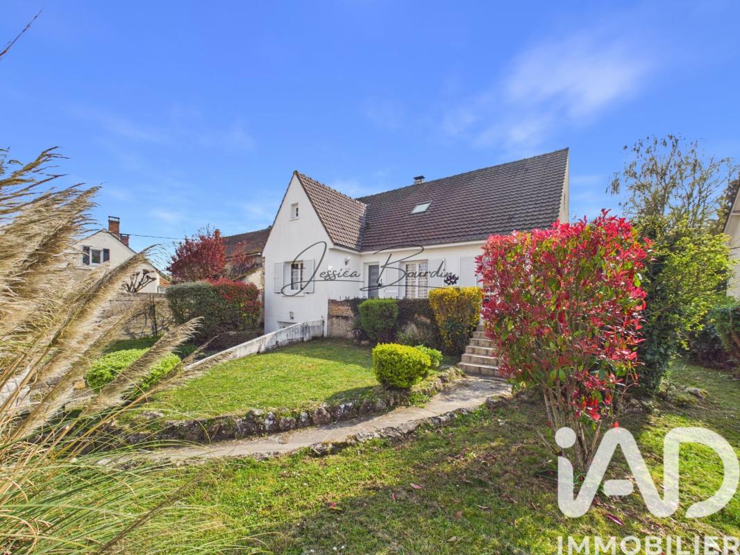 Maison 7 Pièce(s) Ville-Saint-Jacques