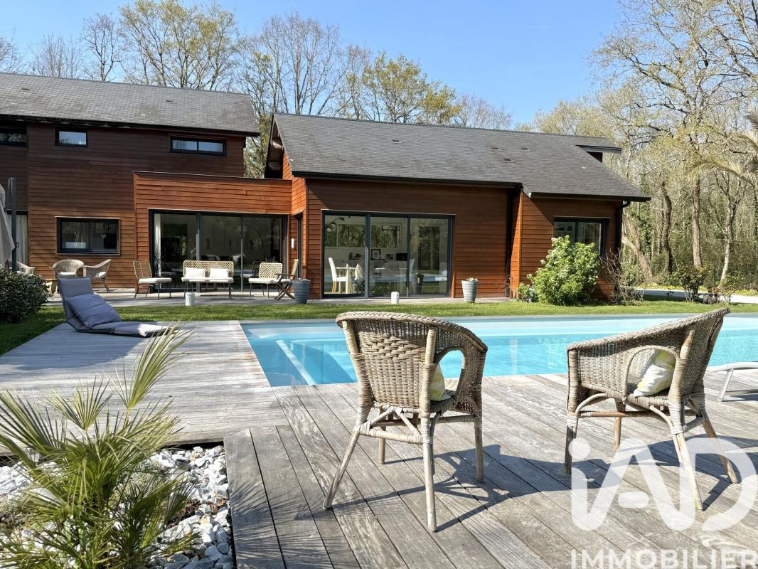 Maison 6 Pièce(s) Héric