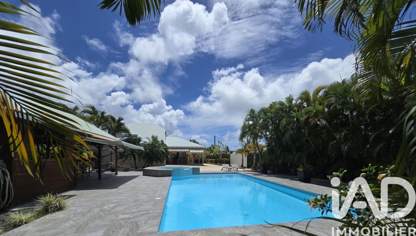 Maison 5 Pièce(s) Saint-François