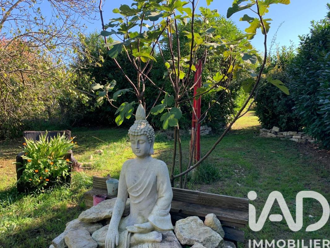 Maison traditionnelle 4 Pièce(s) La Ronde