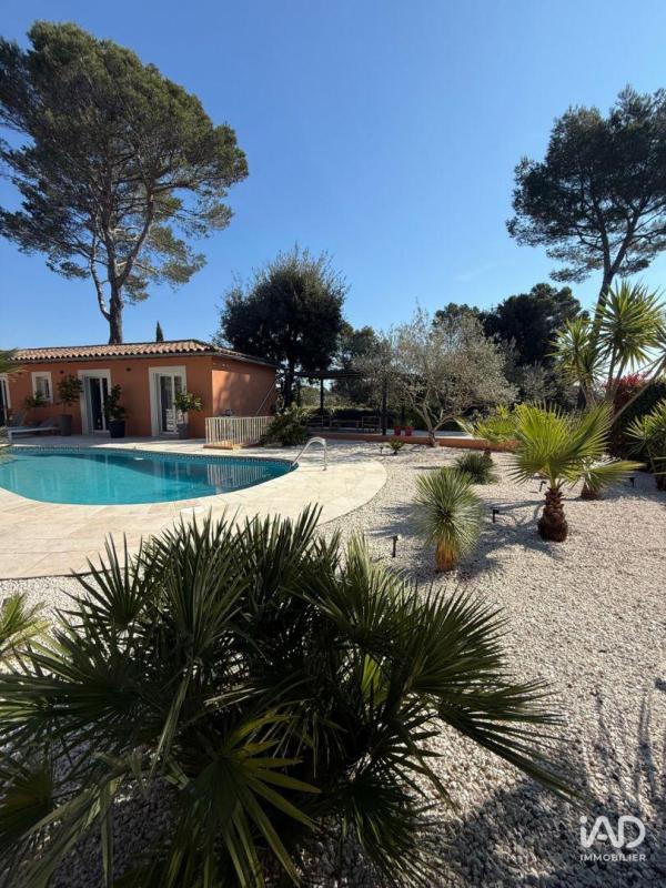 Maison 7 Pièce(s) Flassans-sur-Issole