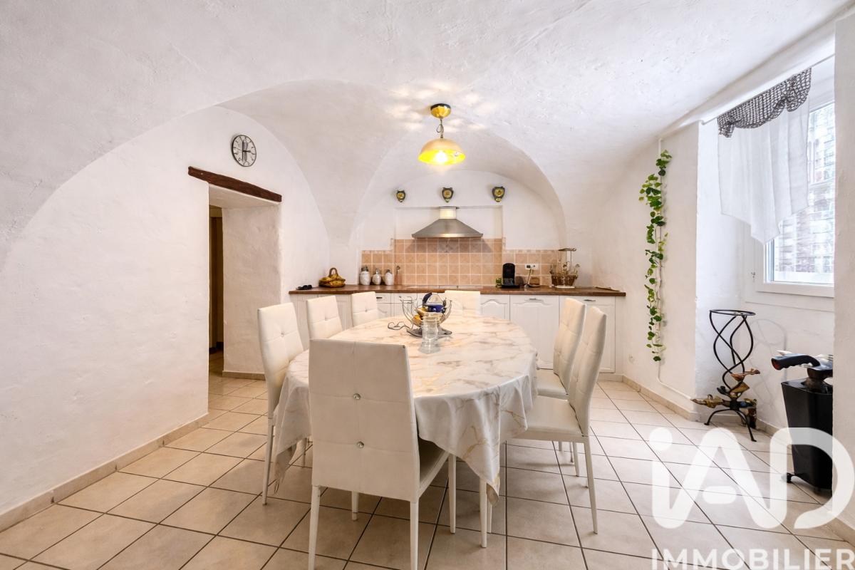 Maison de village 5 Pièce(s) Vallon-Pont-d'Arc