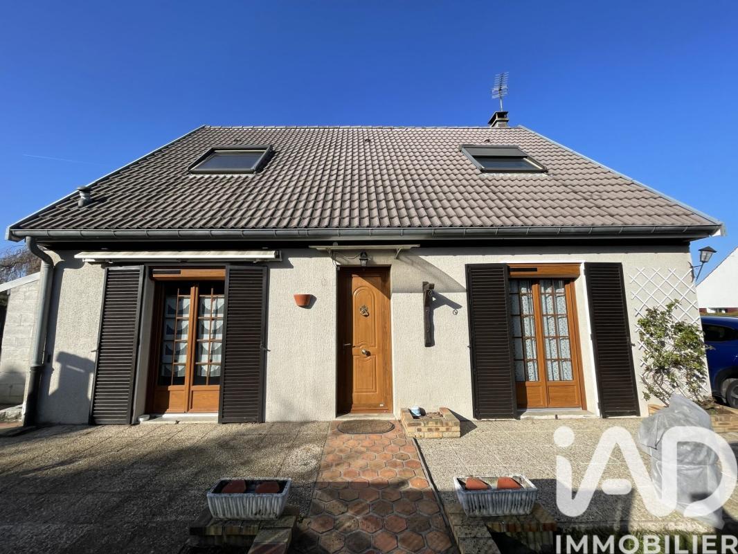 Maison traditionnelle 4 Pièce(s) Noisy-Rudignon