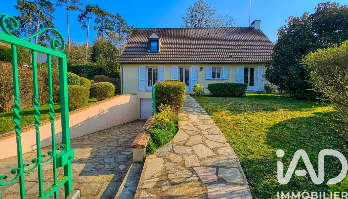 Maison 8 Pièce(s) L'Étang-la-Ville