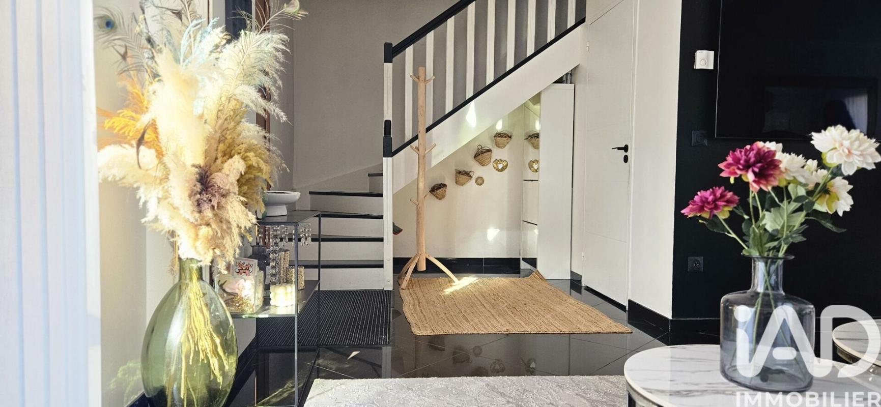 Maison 5 Pièce(s) Chanteloup-les-Vignes