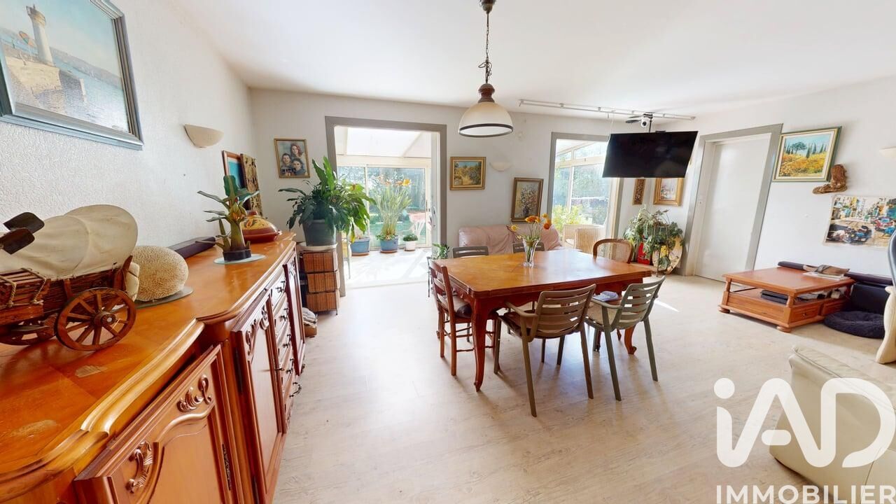 Maison 6 Pièce(s) Échillais