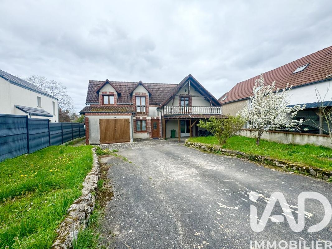 Maison 6 Pièce(s) La Chapelle-Saint-Mesmin