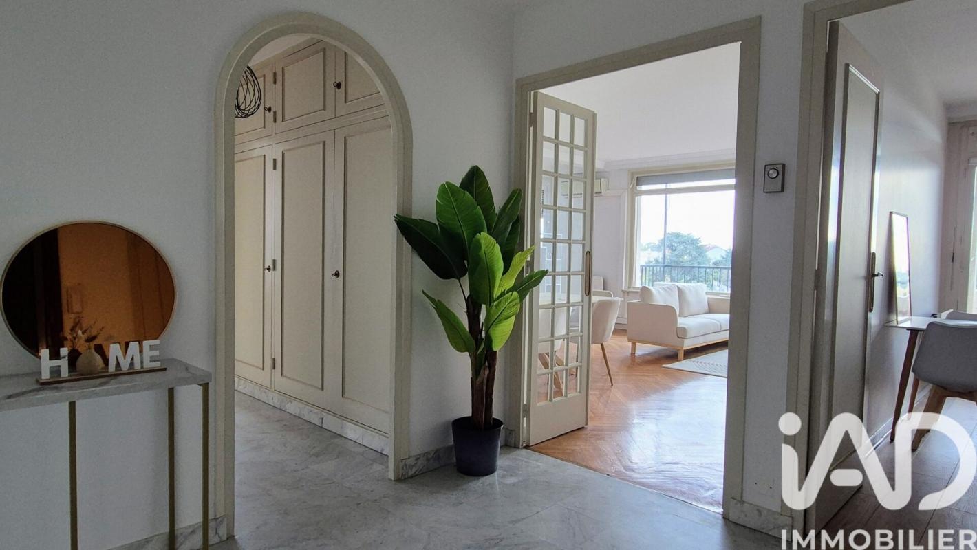 Appartement 3 Pièce(s) Bron