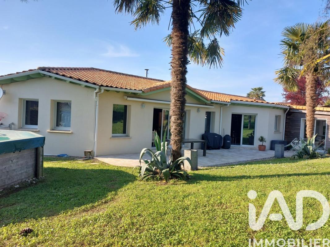 Maison 7 Pièce(s) Divatte-sur-Loire