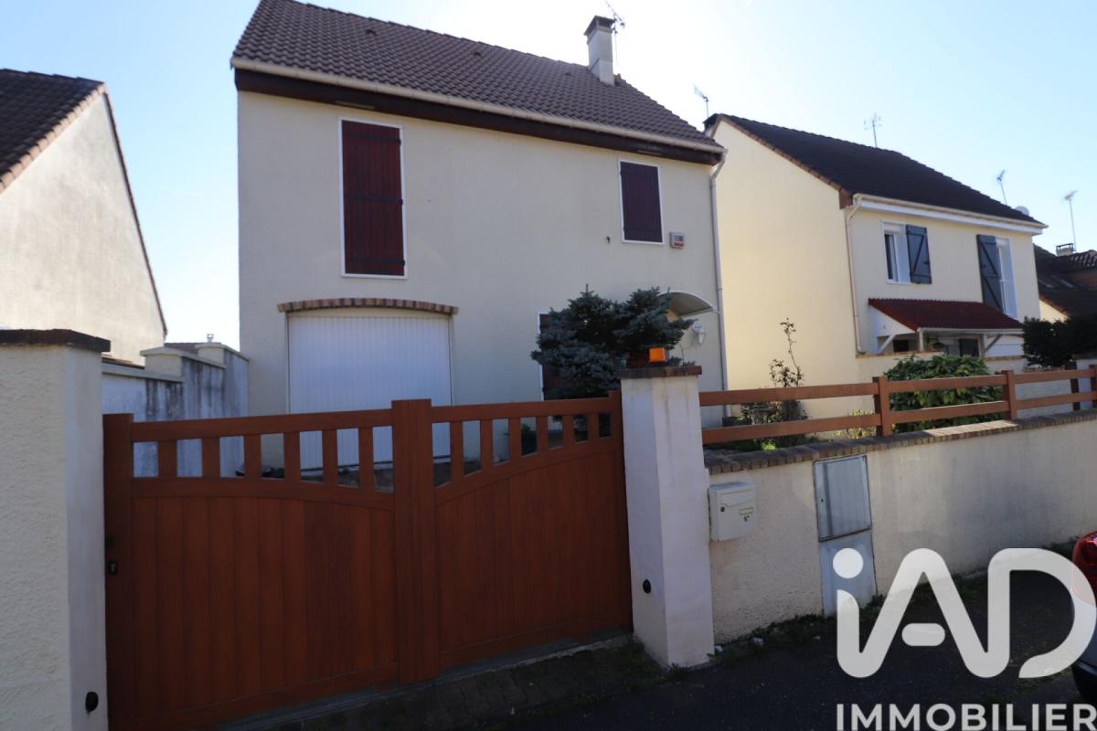 Maison 5 Pièce(s) Chilly-Mazarin