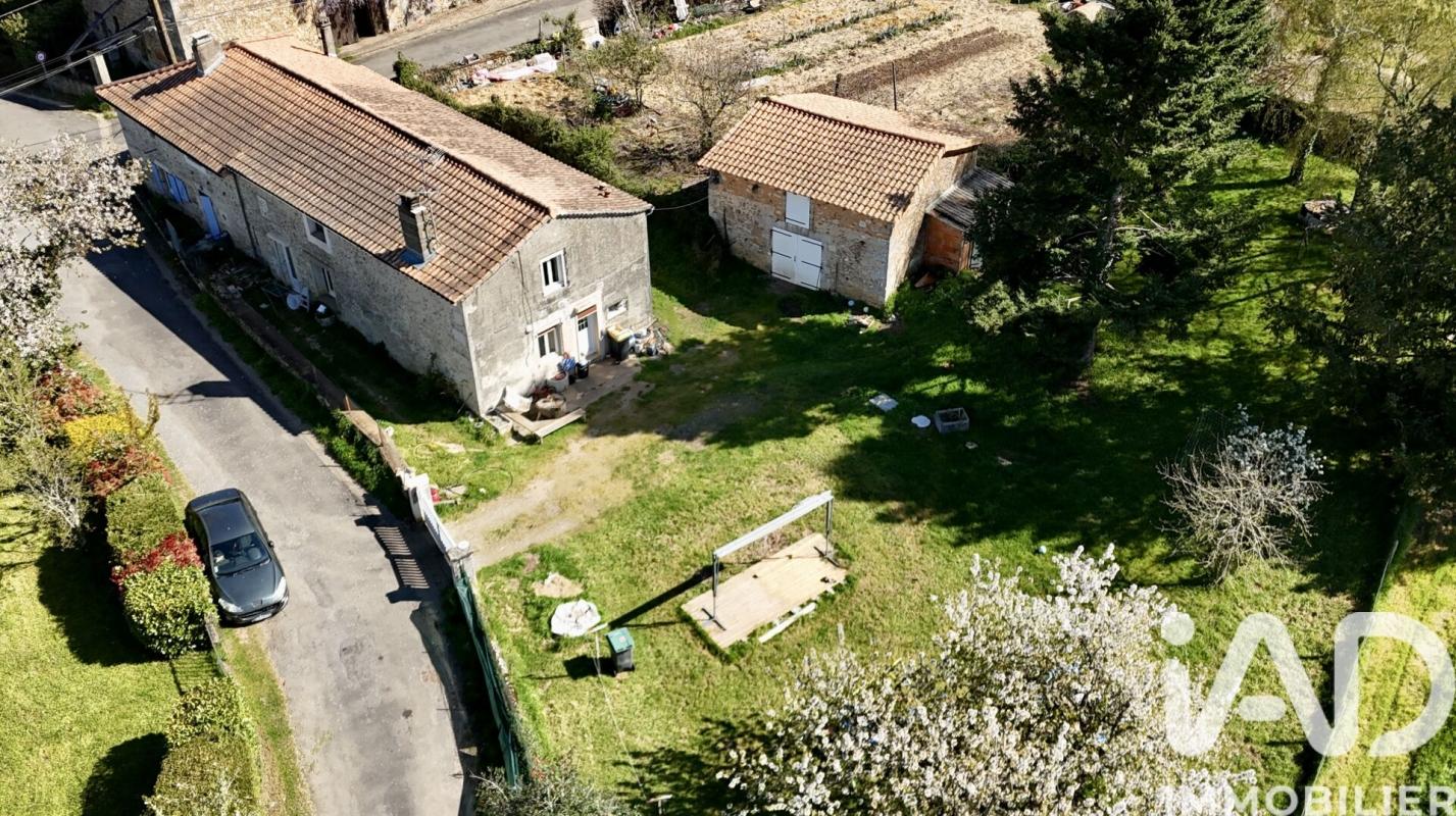 Maison 7 Pièce(s) Saint-Sornin