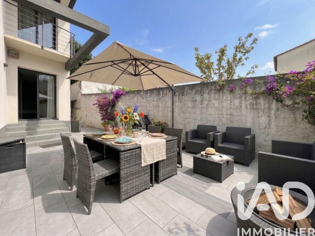 Maison 6 Pièce(s) Cachan