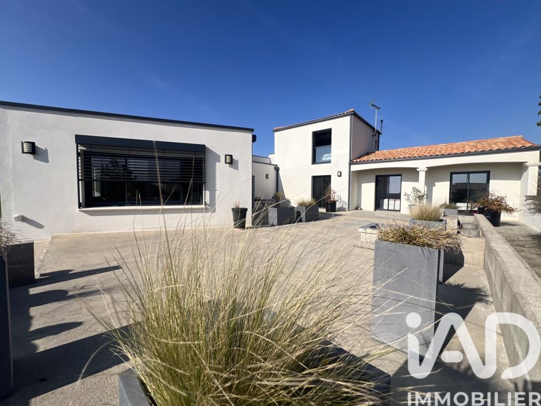 Maison 6 Pièce(s) Yves