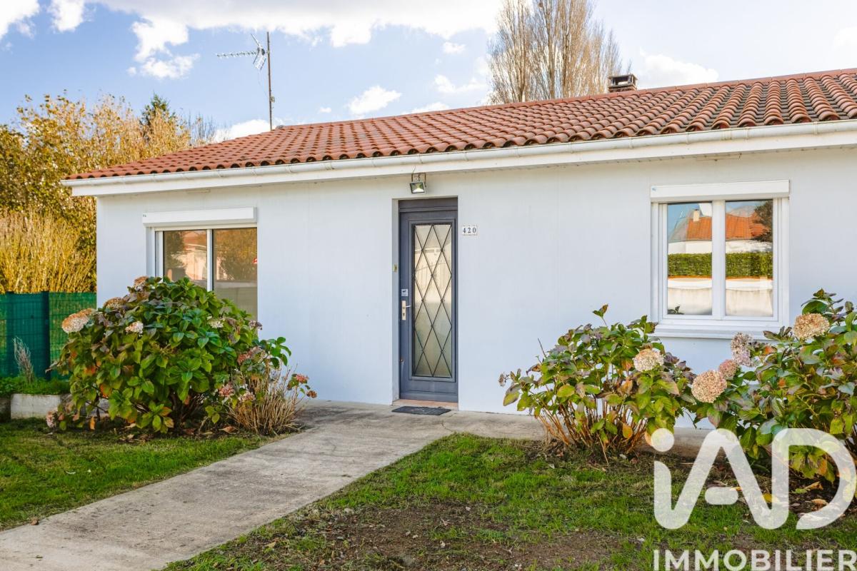 Maison 5 Pièce(s) Saint-Laurent-de-la-Prée