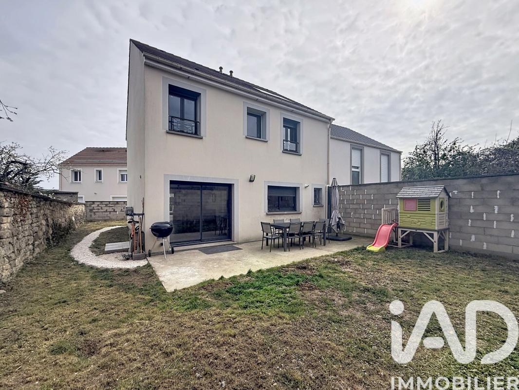 Maison 7 Pièce(s) Jouy-le-Moutier