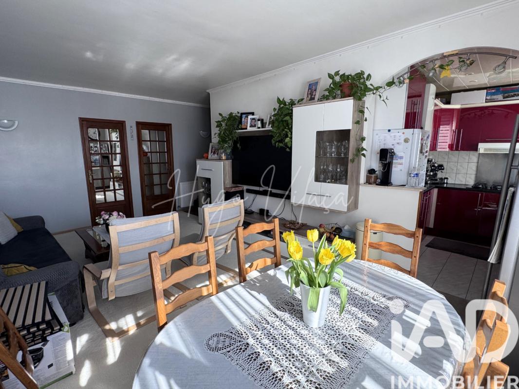 Appartement 4 Pièce(s) Villeneuve-le-Roi