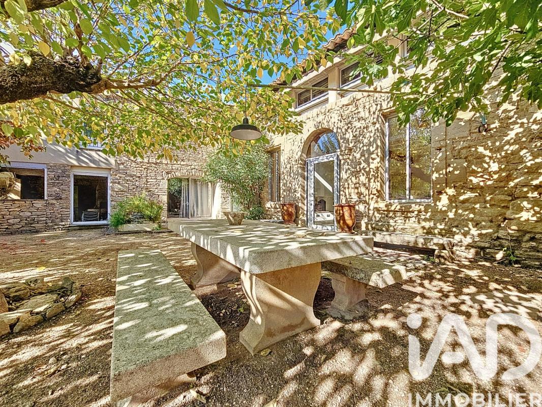 Maison provençale 8 Pièce(s) Cabrières-d'Avignon