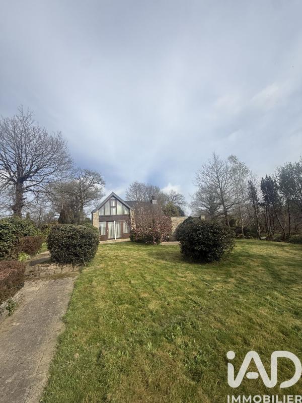 Maison d'architecte 5 Pièce(s) Carhaix-Plouguer