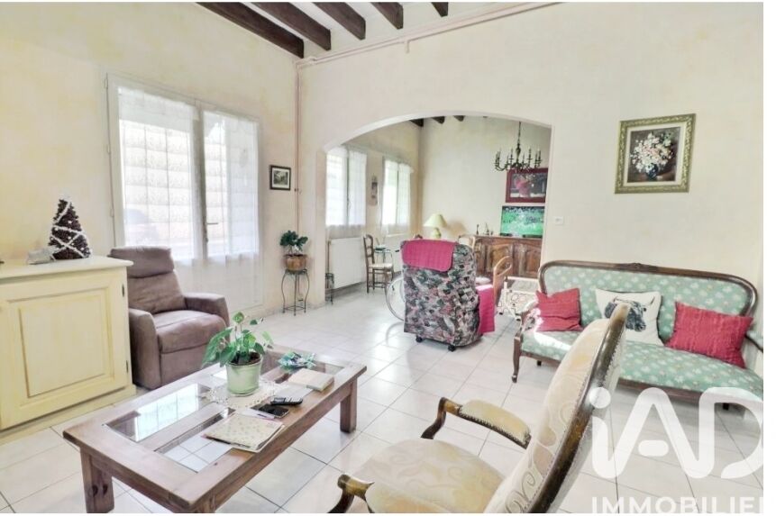 Maison 5 Pièce(s) Eyragues