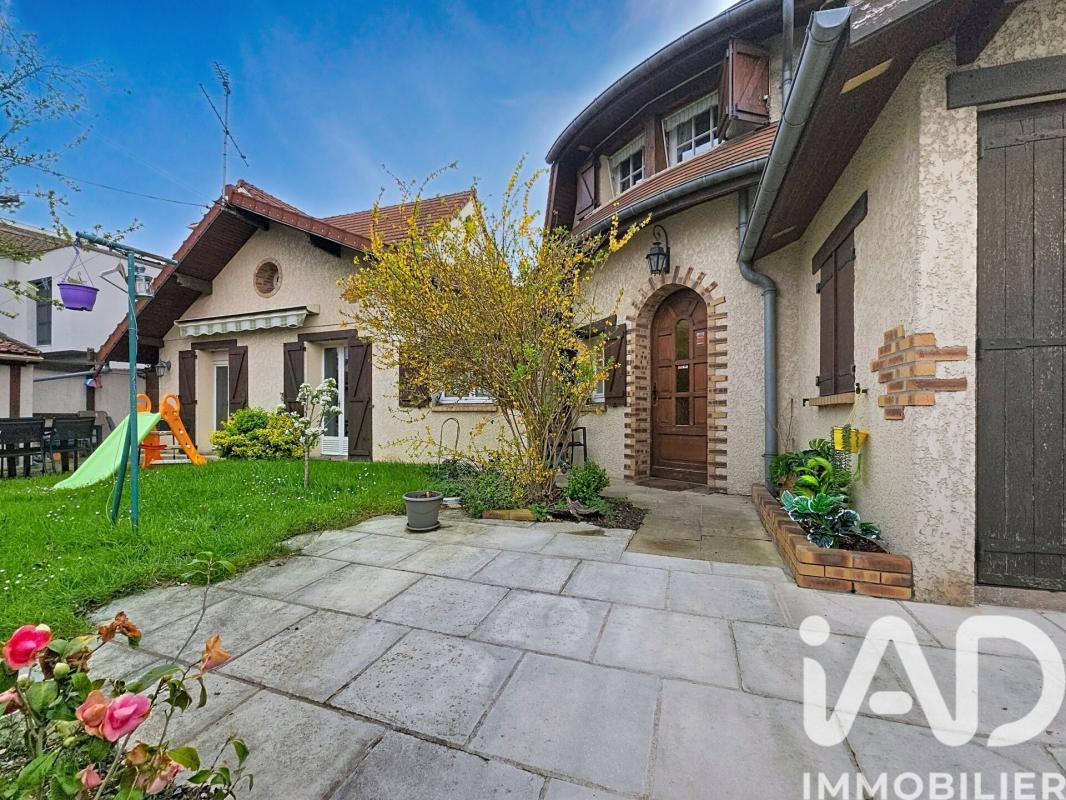 Pavillon 4 Pièce(s) Les Pavillons-sous-Bois