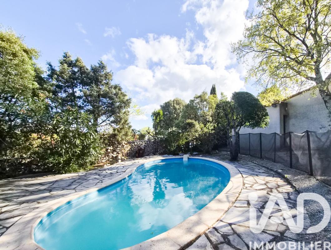 Maison 4 Pièce(s) Méjannes-le-Clap