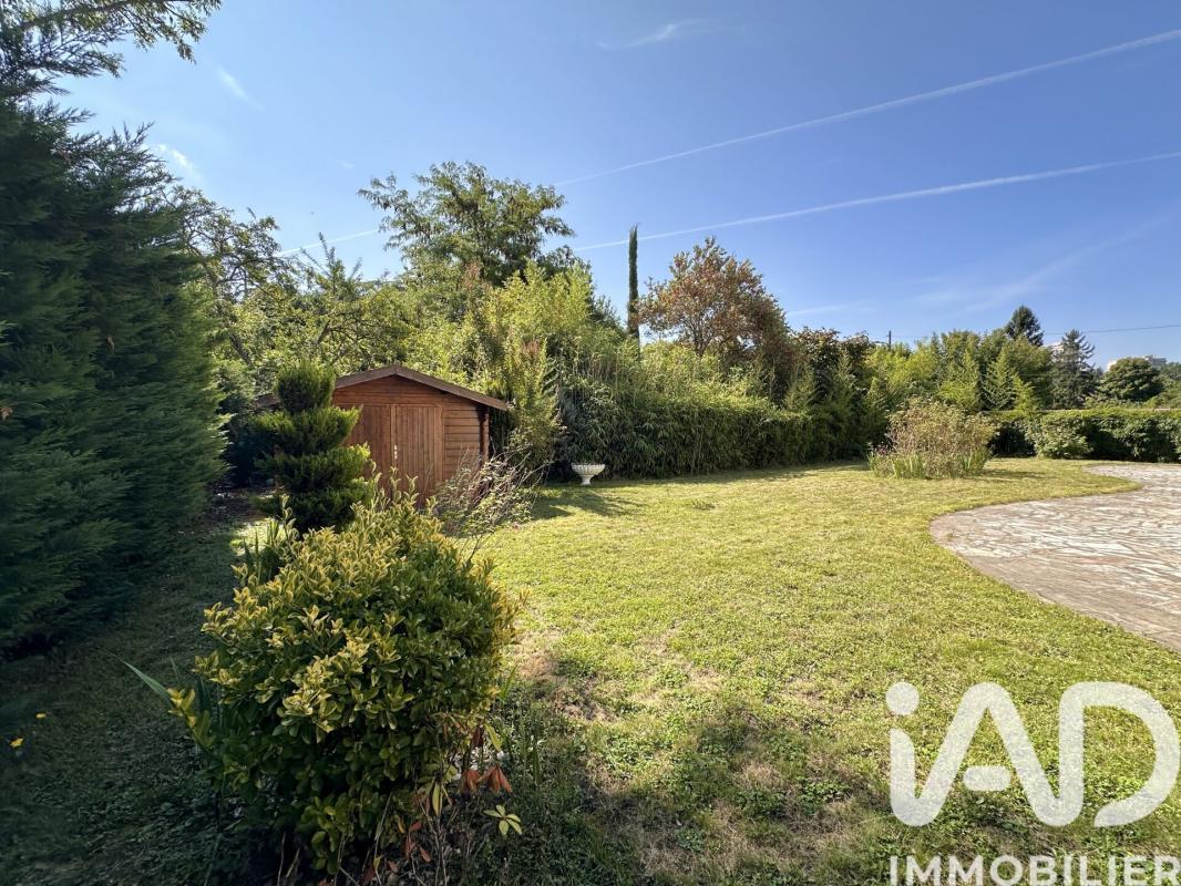 Maison 7 Pièce(s) Soisy-sur-Seine