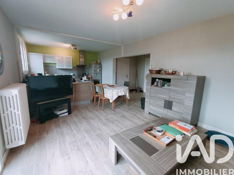 Maison traditionnelle 4 Pièce(s) Cusset