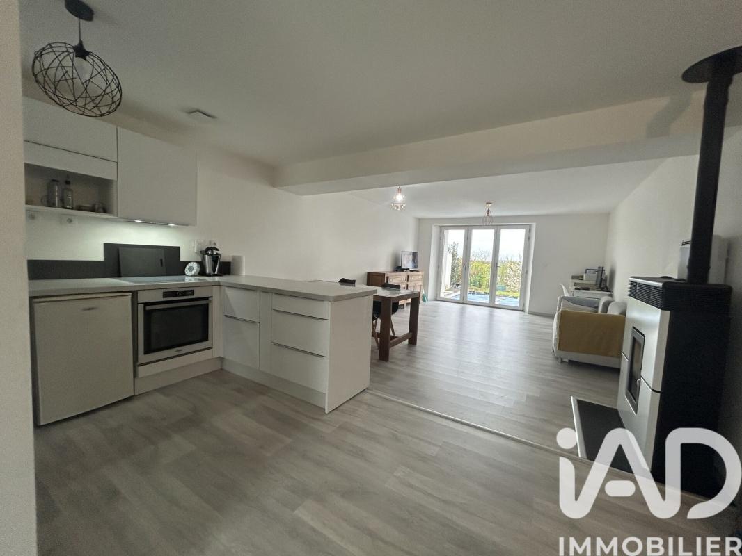 Maison de village 5 Pièce(s) Chavagnes-en-Paillers