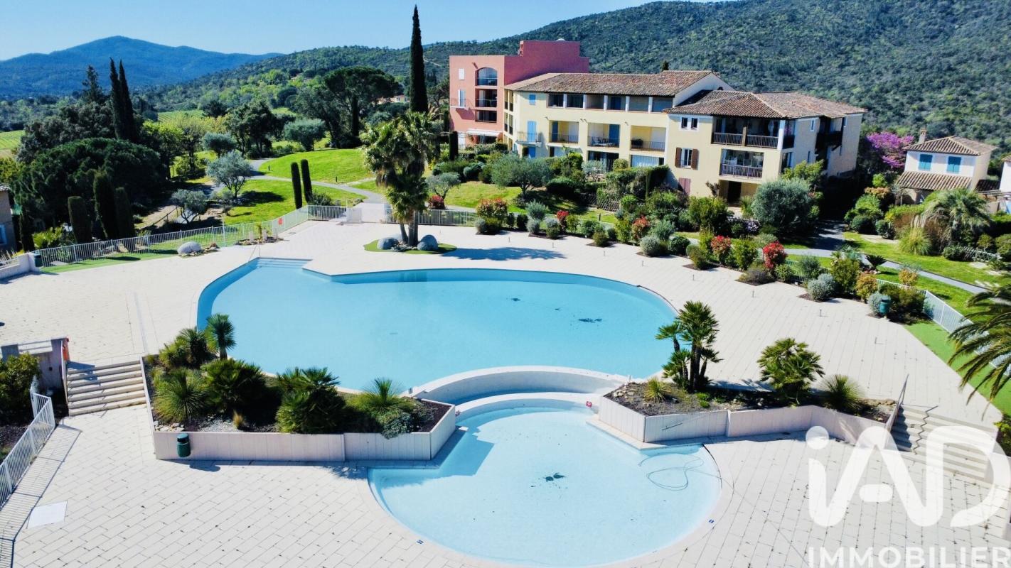 Appartement 2 Pièce(s) Roquebrune-sur-Argens