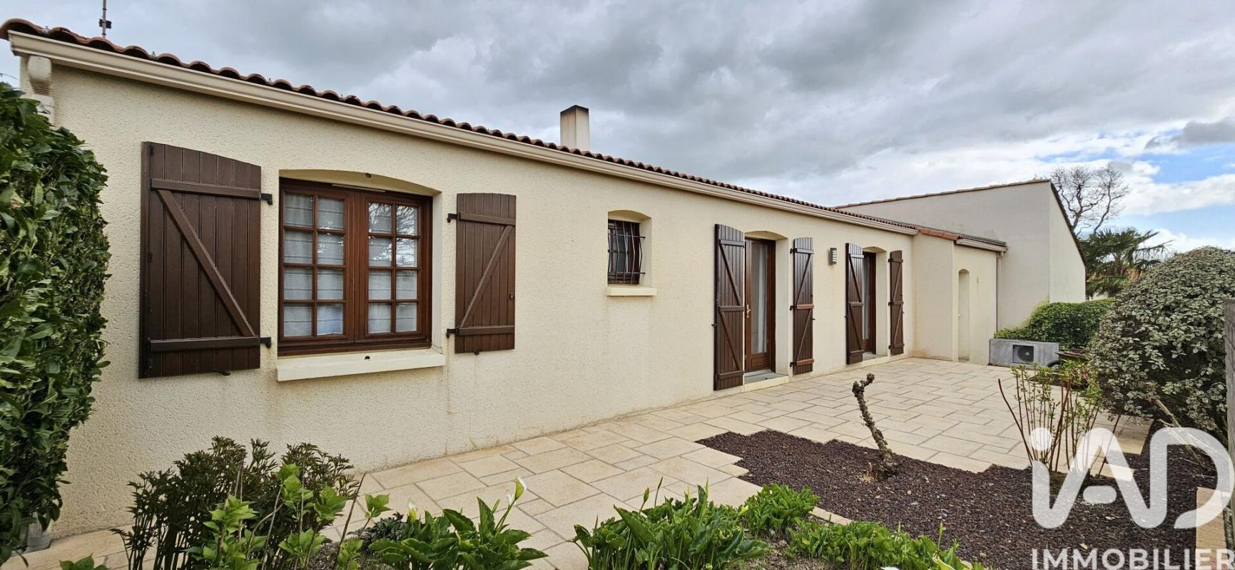 Maison 5 Pièce(s) Nieul-le-Dolent