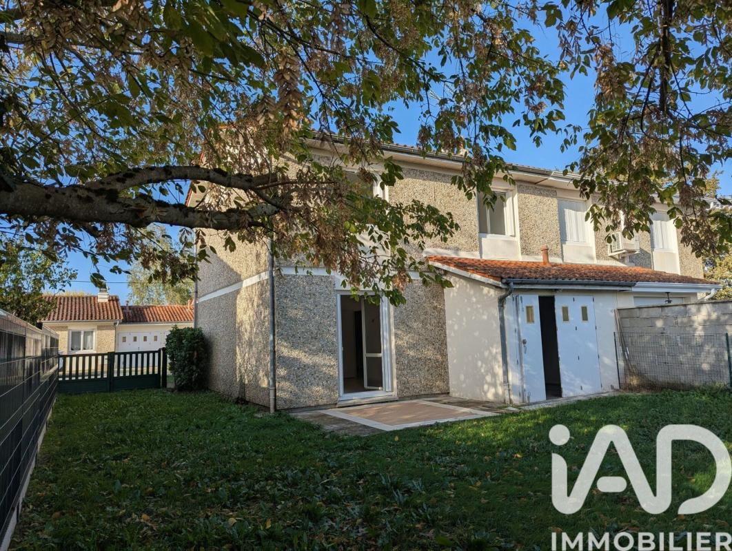 Maison 4 Pièce(s) Saint-Seurin-sur-l'Isle