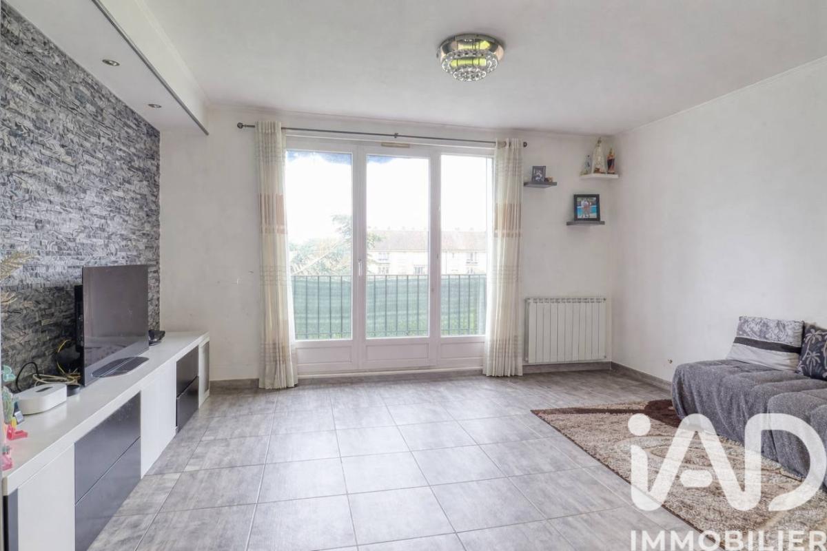 Appartement 3 Pièce(s) Groslay