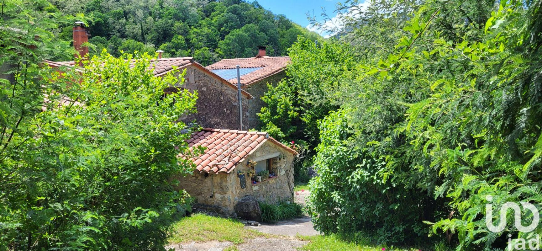 Maison 13 Pièce(s) Saint-Laurent-de-Cerdans