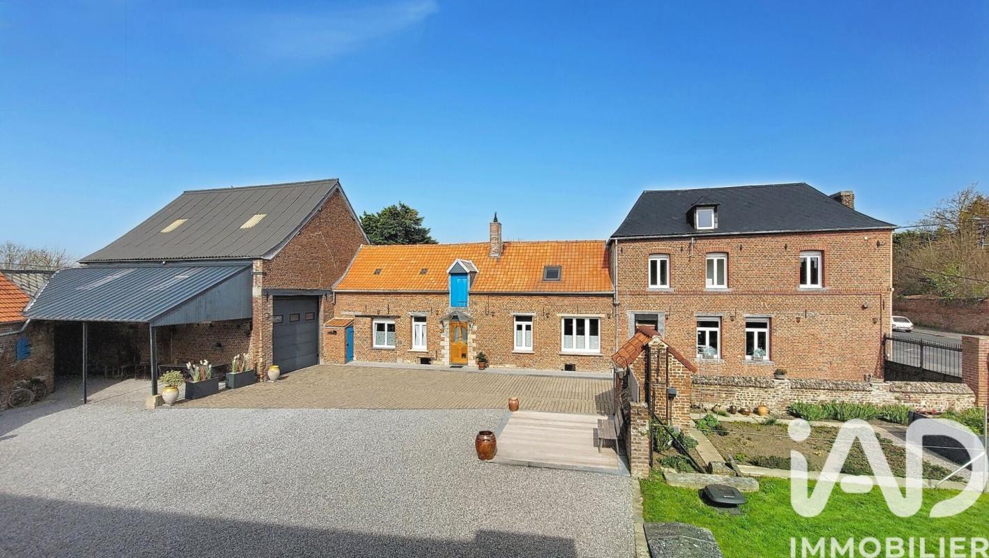 Maison longère 6 Pièce(s) Villers-Pol
