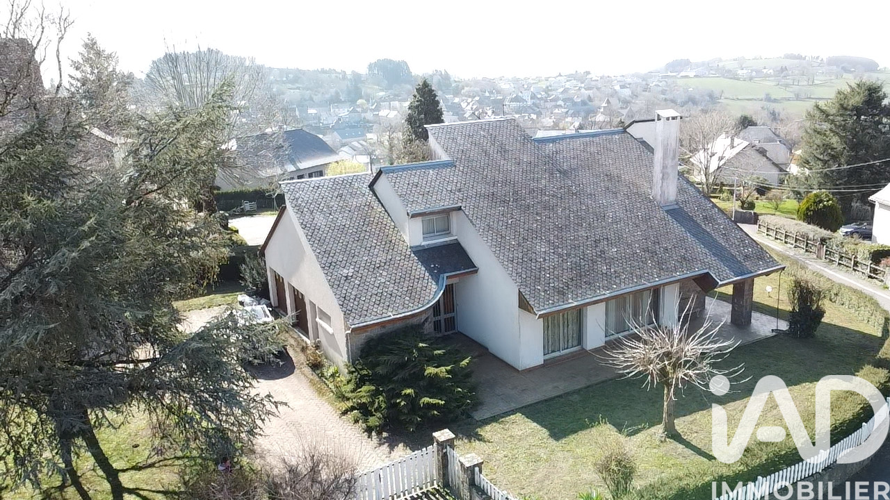 Maison d'architecte 7 Pièce(s) Rieupeyroux