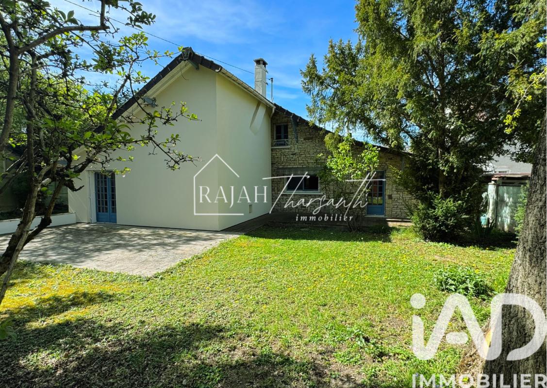 Maison traditionnelle 5 Pièce(s) Chelles