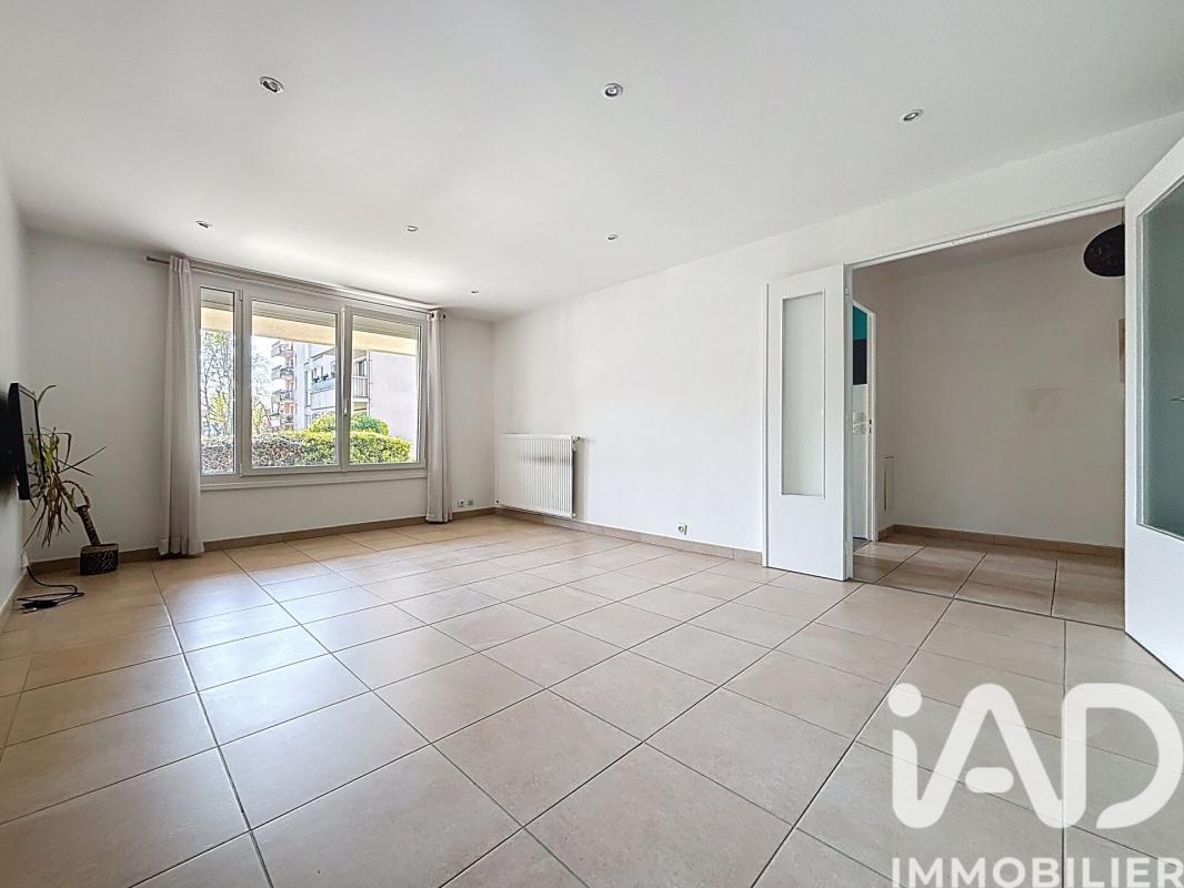 Appartement 3 Pièce(s) Éragny